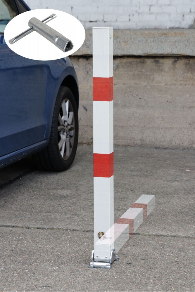 Trụ ngăn đỗ xe gập được CRASH STOP 90-10, có đế bắt vít, hình vuông