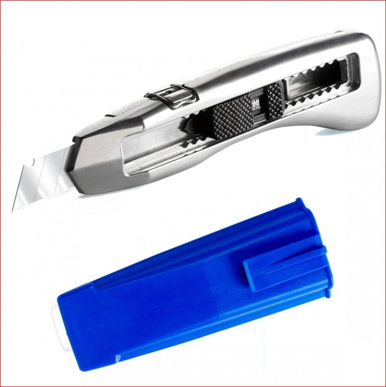 Dao rọc thảm đa năng Delphin 100702 D2004 kèm bao đựng màu xanh dương