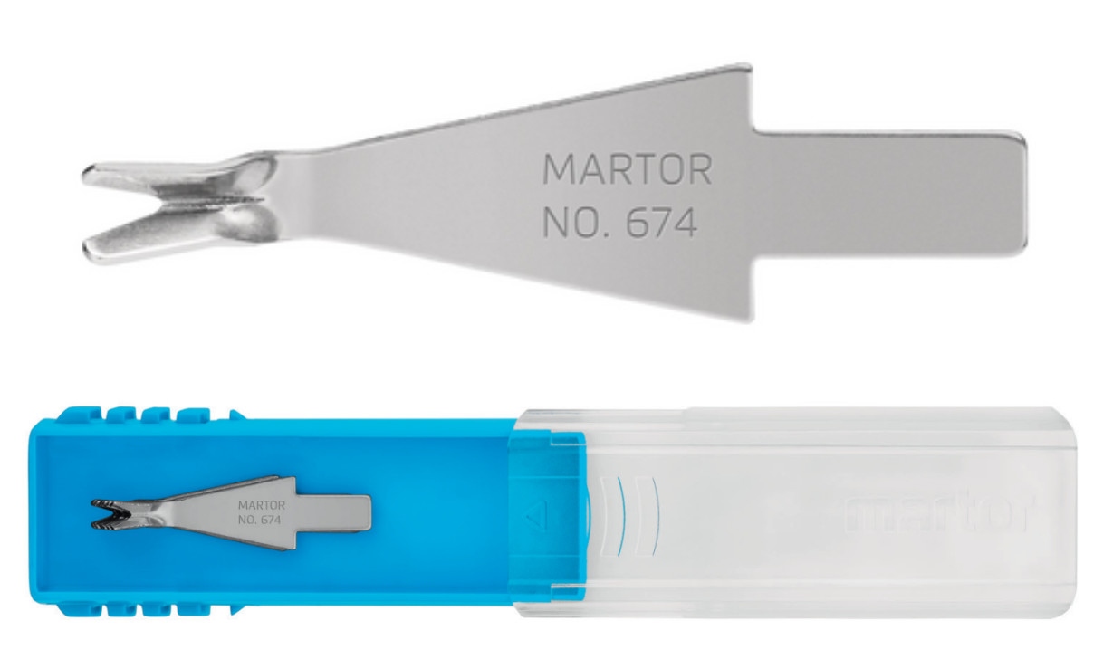 Lưỡi dao cắt bavia Martor 674.50 thép không gỉ INOX 30.5 x 8.8 x 0.5 mm