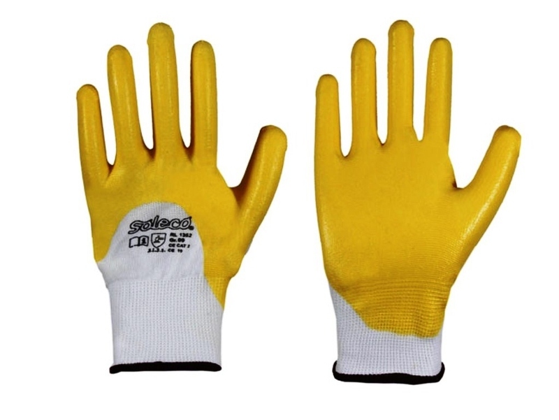 Găng tay bảo hộ lao động Polyester phủ Nitrile Soleco 1352 3/4 size 7-11